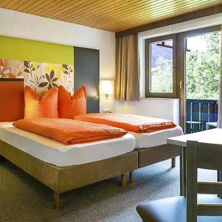 לינה וארוחת בוקר Glungezer טולפס