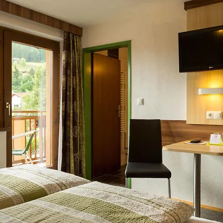 Glungezer فندق مبيت وإفطار تولفيس