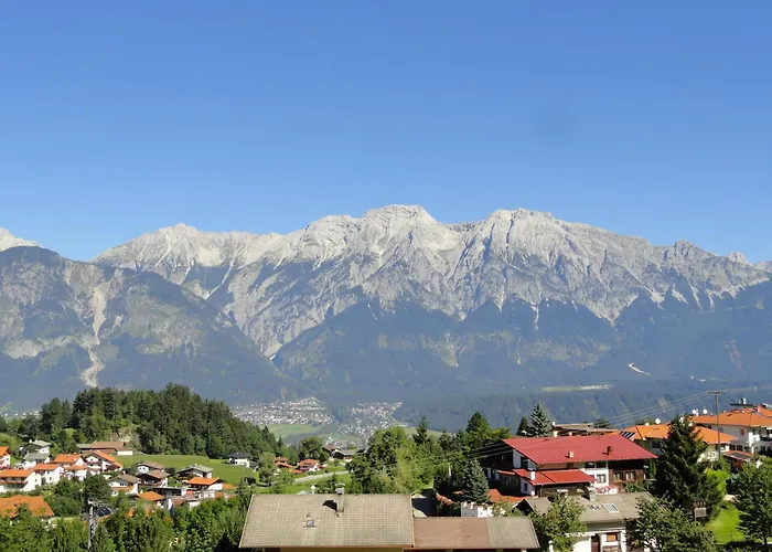 Glungezer Frühstückspension 3*