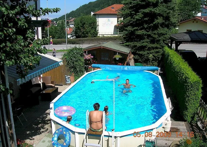 Glungezer Frühstückspension 3*