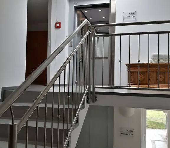 Frühstückspension Glungezer 3*